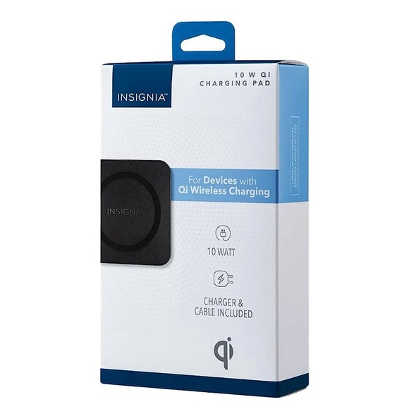 Insignia 10W Qi Wireless Charging Pad with Cable - Black (BNWT) - Picture 2 of 7